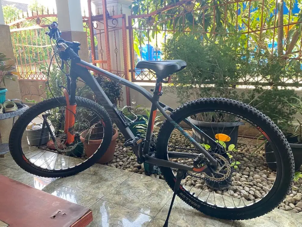 MTB Cross Police California - Hidrolic disc brake