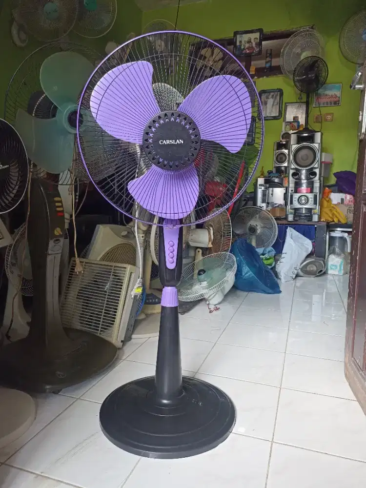 Kipas Angin Normal Tinggal Pakai Murah 80rb nett Nego No Respon