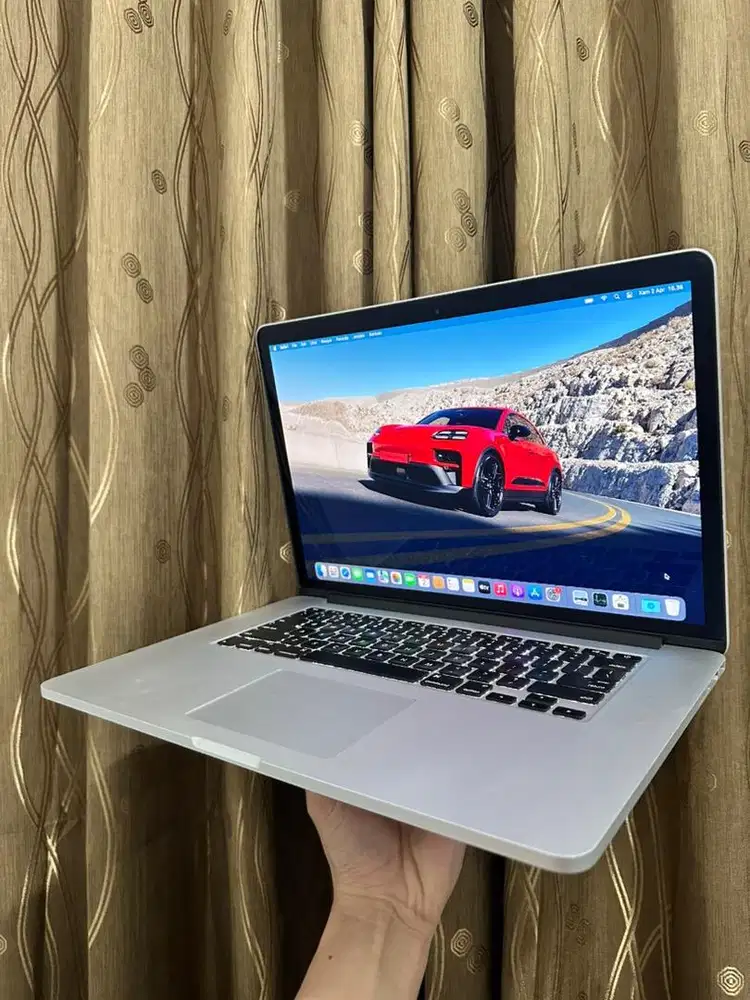 Macbook Pro Retina 15 Inch 2013 Core i7 8/128GB SSD OS Monterey Nvidia