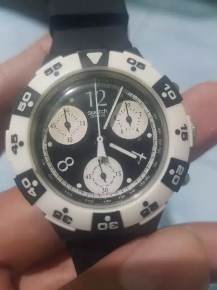 swatch aqua chrono minusan