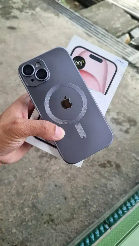 iPhone 15 128gb ibox