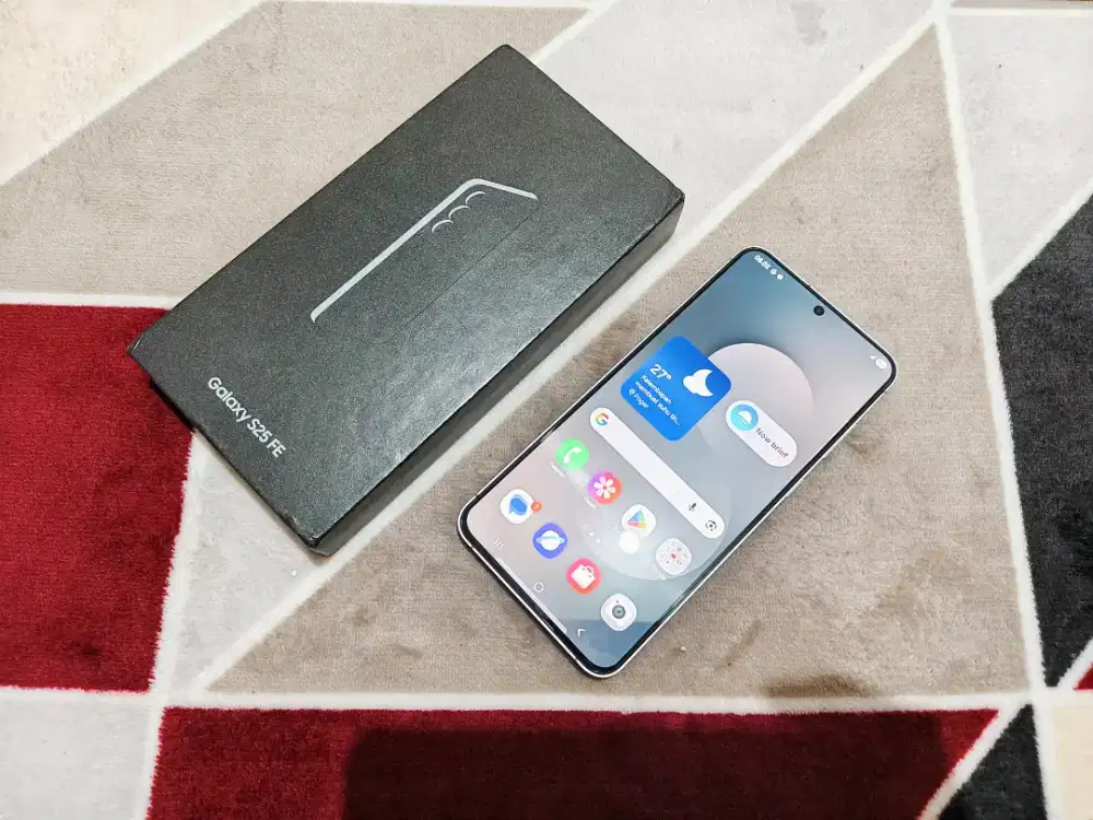 Samsung S25 FE 5G 8/512 GB Fullset Mulus