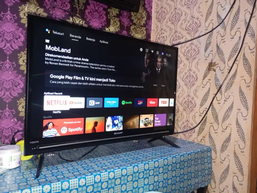 Jual tv LED androit di gital 32in .mrk Sharp .tv normal aja.