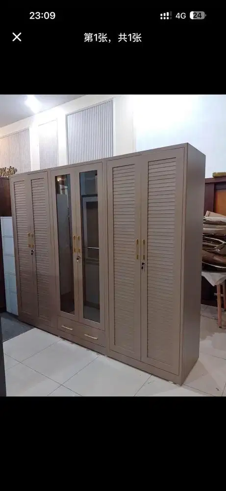 Dijual Murah Lemari Besi Pakaian 6 Pintu