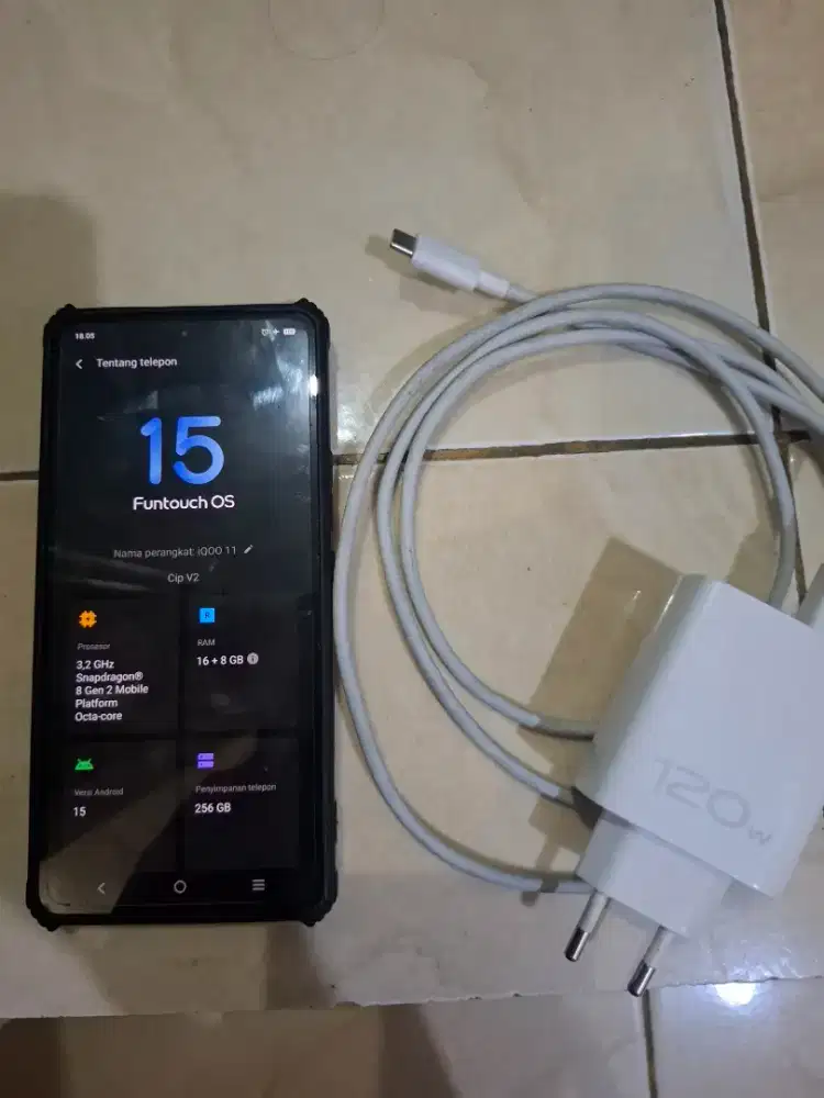 Iqoo 11 BMW edition. Mulus siap pakai