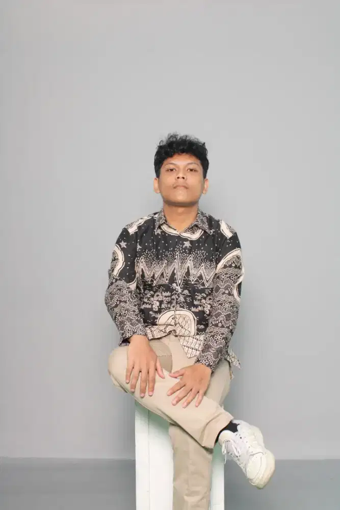 Open to Work (Graphic Designer)