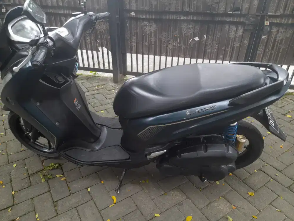 YAMAHA LEXI. TAHUN 2022.