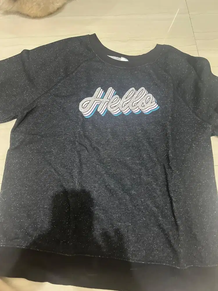 Sweater tdk terlalu tebal