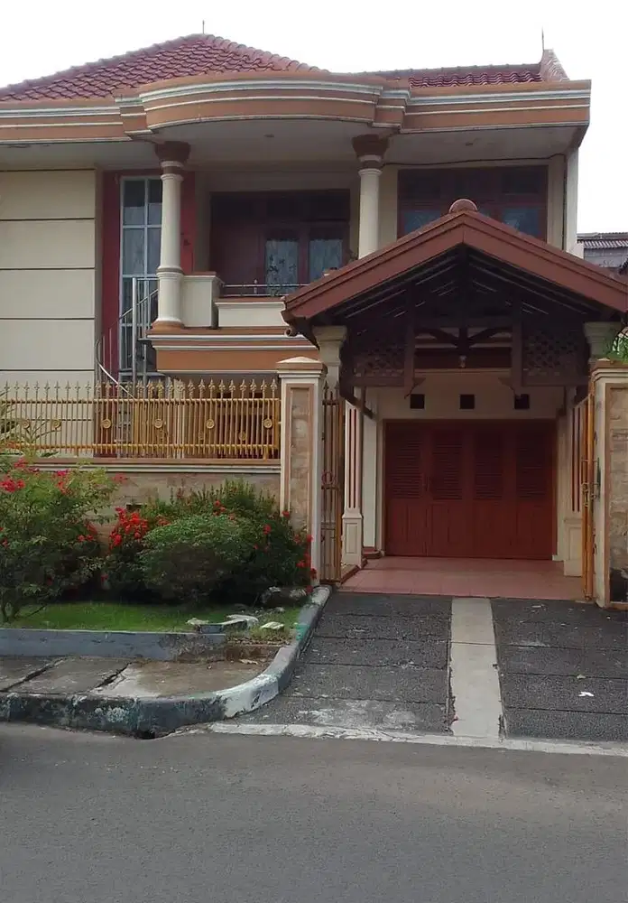 Dijual Rumah 2Lantai Di Banjar Wijaya Cipondoh