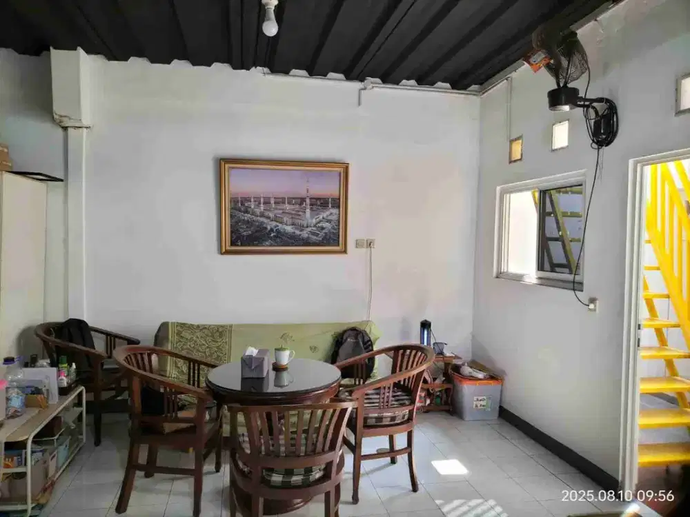 rumah bebas. banjir di pejuang estate bekasi