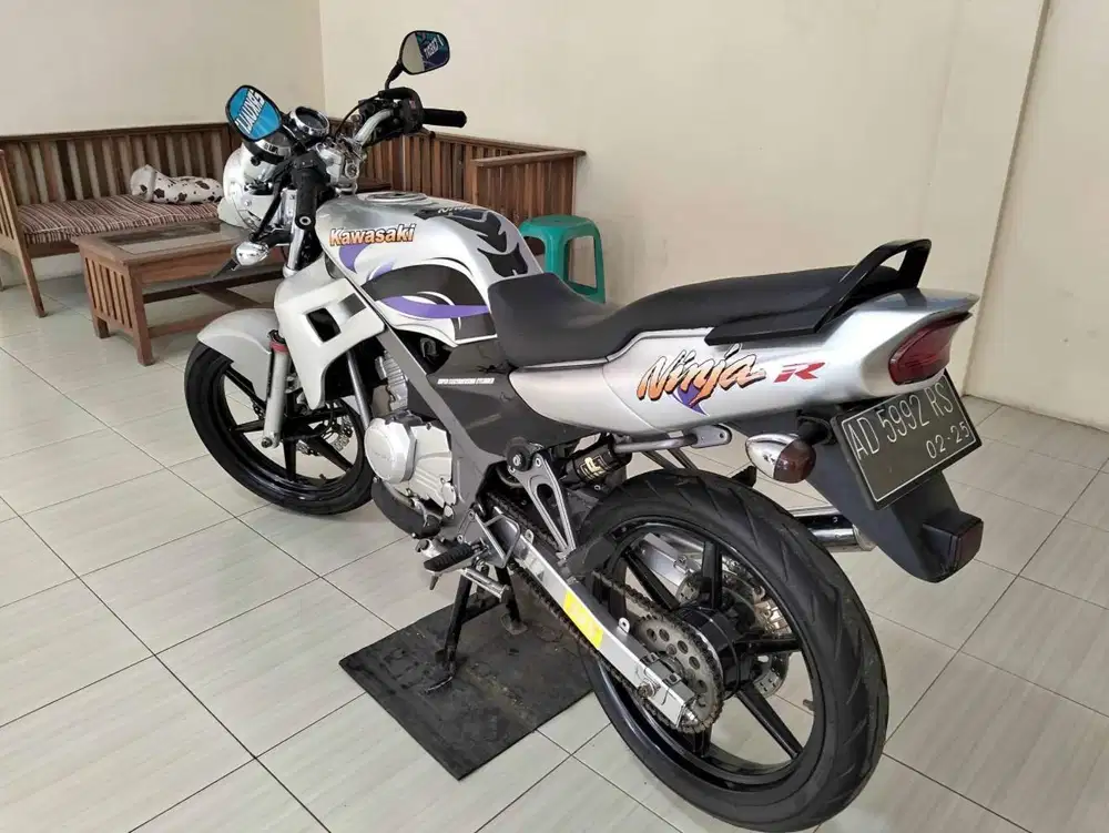 Ninja 150R/ninja 150j-R asli silver 2002 full original istimewa mantap