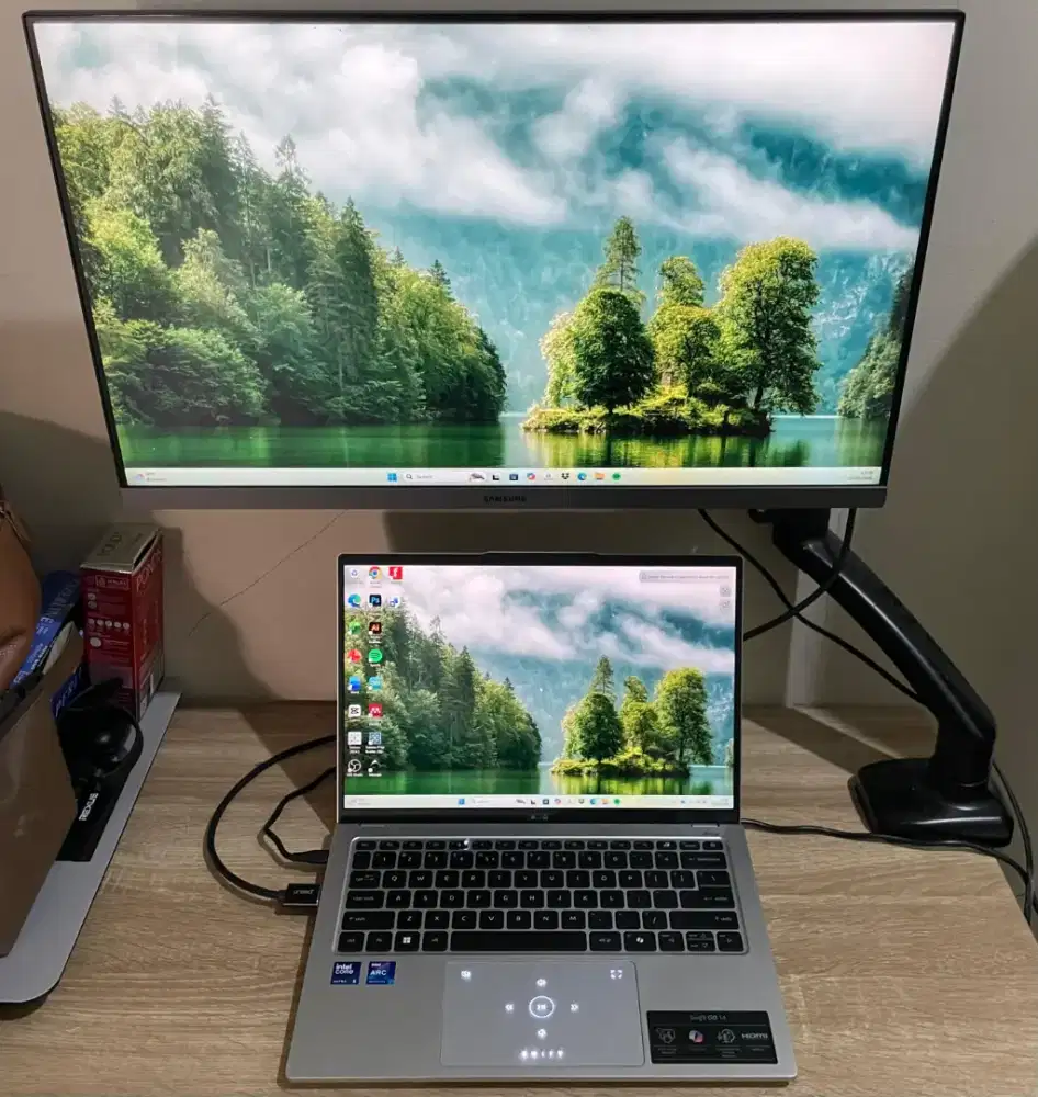 Laptop Acer Swift Go 14 Core Ultra 5 RAM 16GB + Monitor Samsung 24 IPS