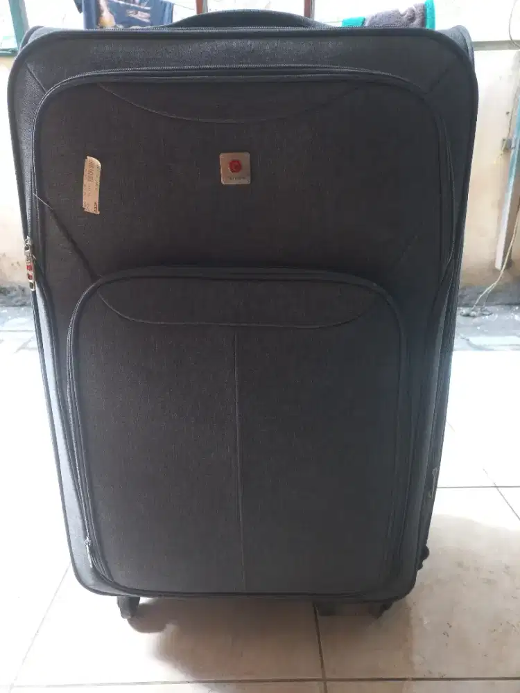 Dijual koper second merk polo Classic