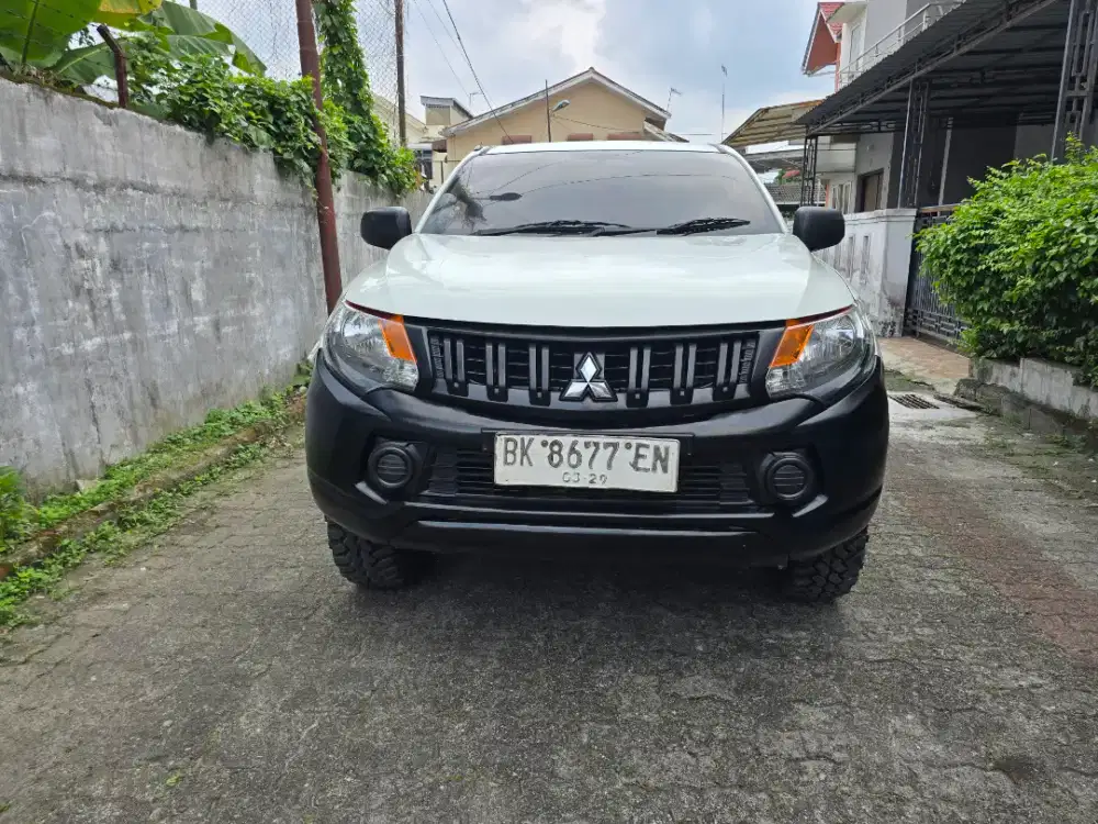 Mitsubishi Triton HDX 4x4 thn 2018 pemakaian 2019