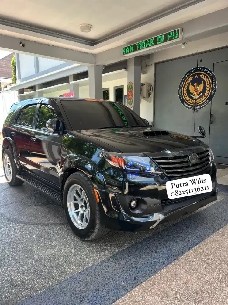 Fortuner VNT TRD diesel manual