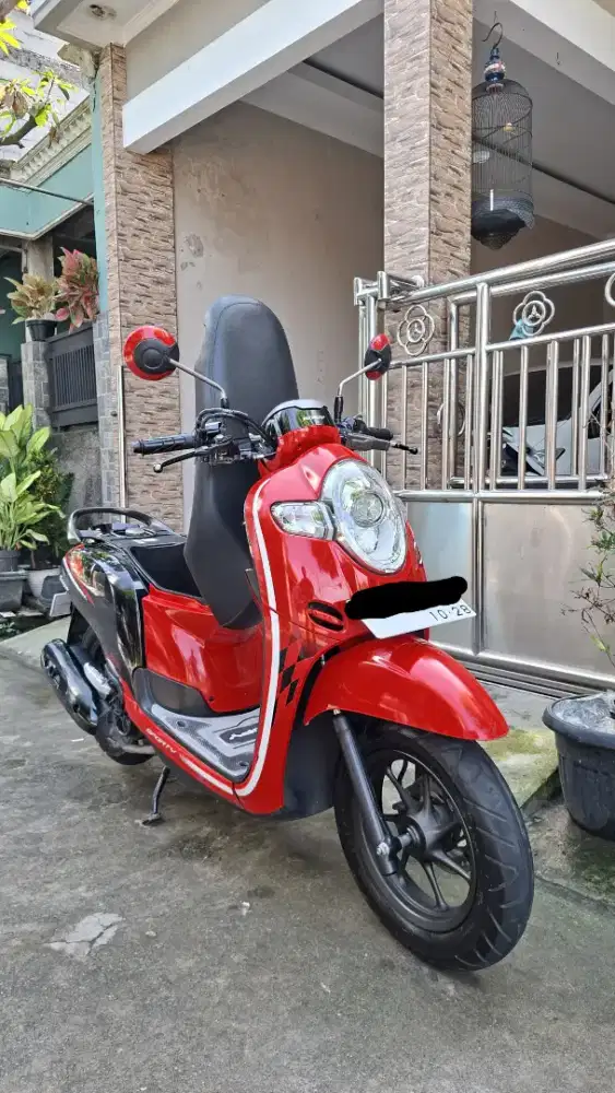 Scoopy Tahun 2018 Istimewa