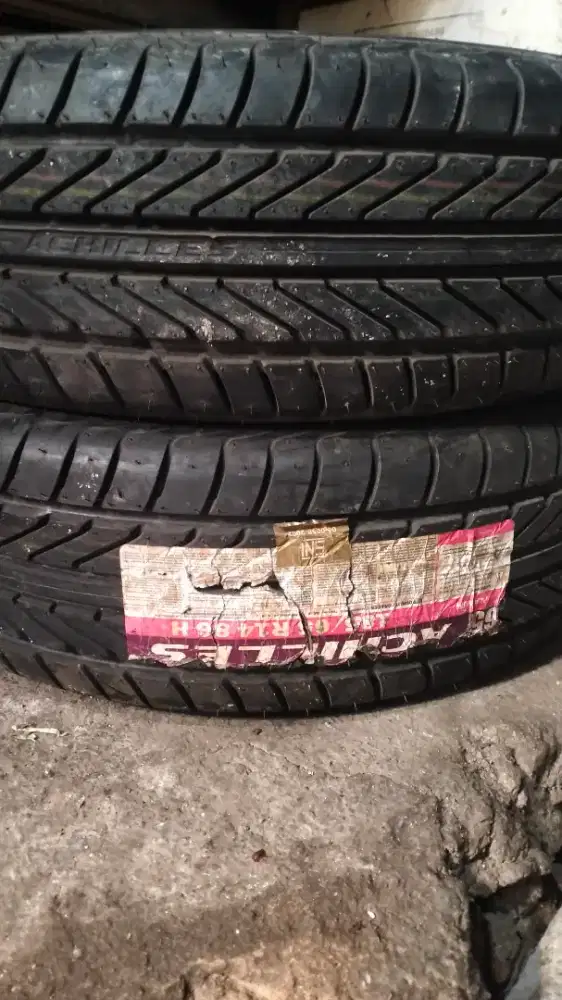 Ban Achilles 185/65/14(bekas)
