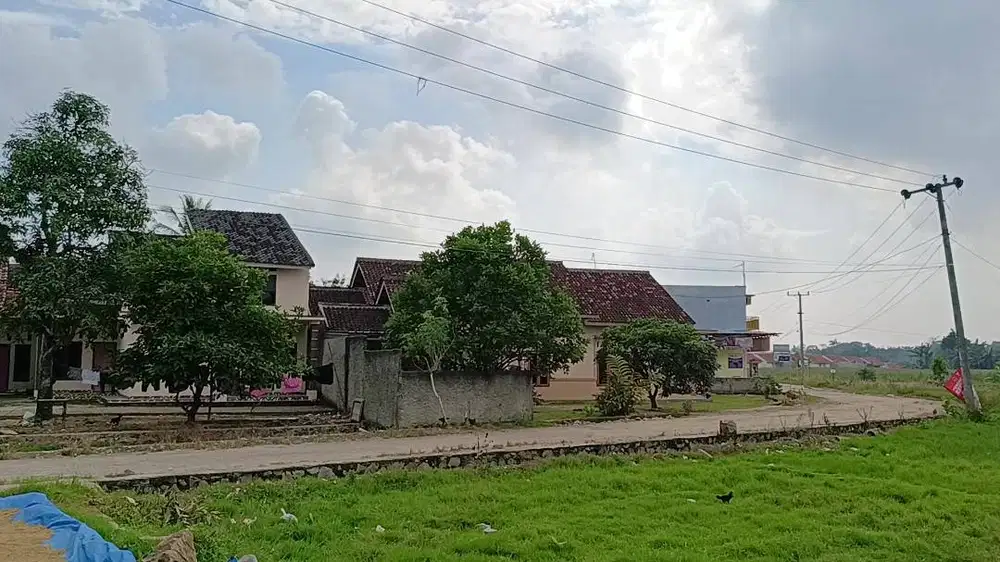 TANAH MURAH KORPRI ITERA DEKAT DUA JALUR DISAMPING PERUM POLDA