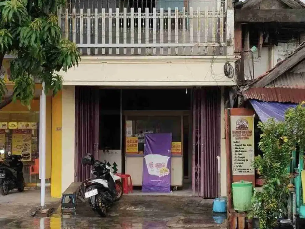 Ruko Murah Butuh Uang Jalan Raya Pacuan kuda Petemon Surabaya bagus buat usaha