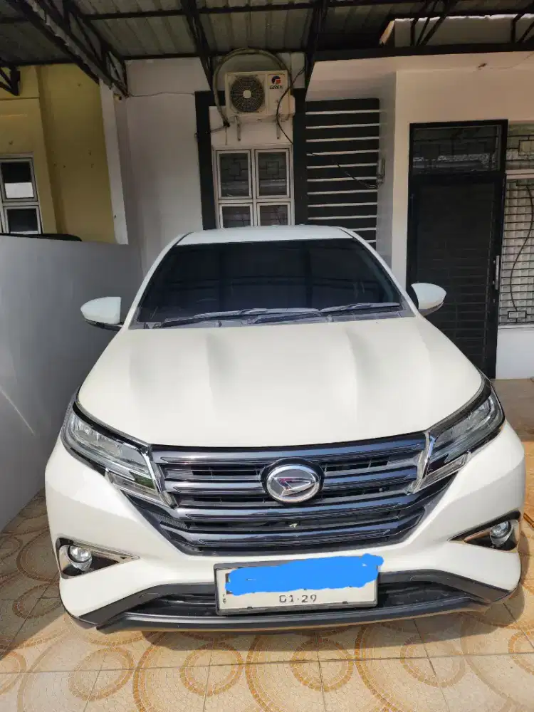 Terios X Deluxe Tahun 2018 Pemakaian Januari 2019 MT