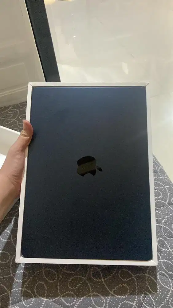 Macbook air M2 16/256