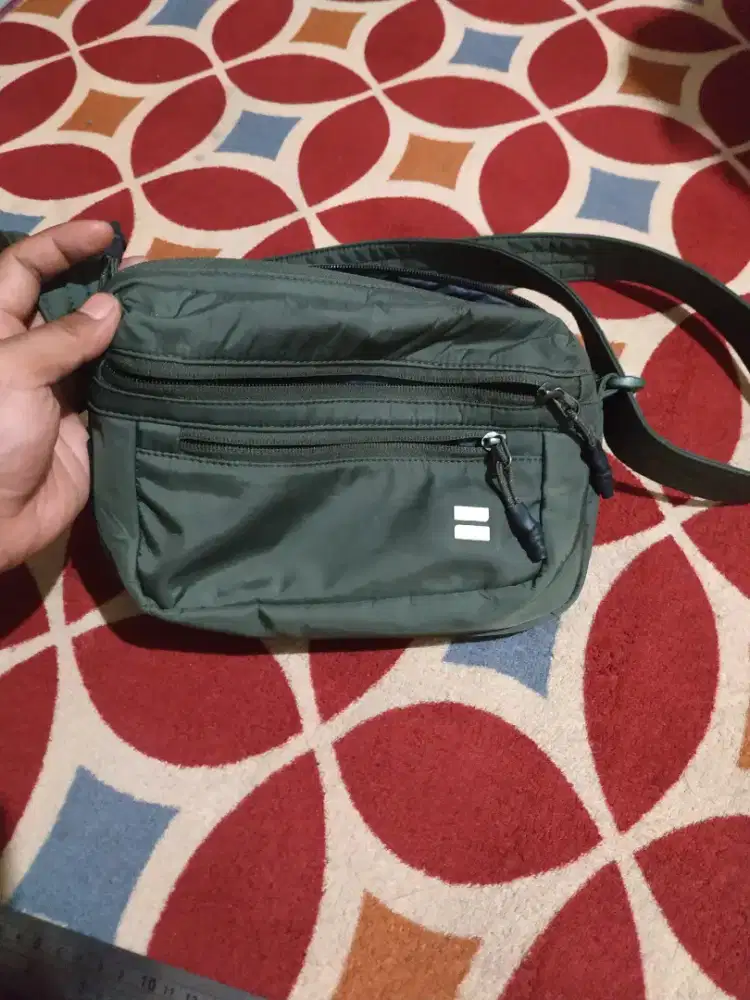 Tas Selempang Bodypack Lagom