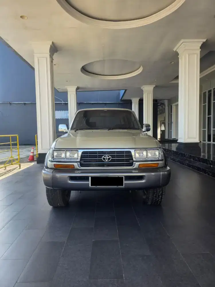 1996 Toyota Land Cruiser VX80 Manual