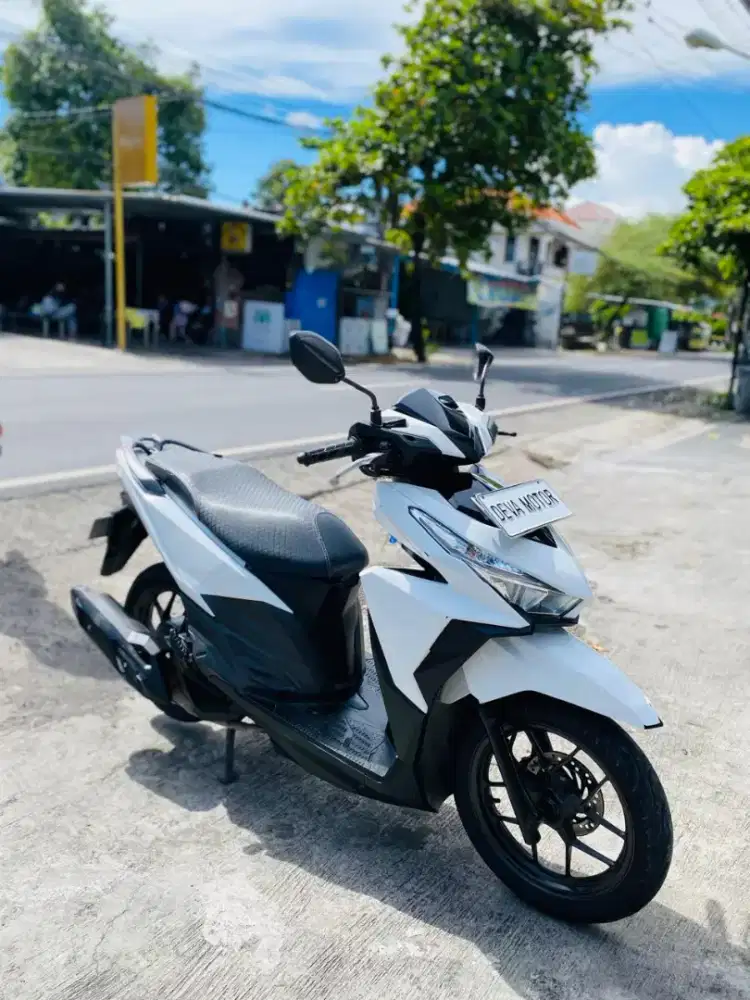 Vario 150 putih Deva motor