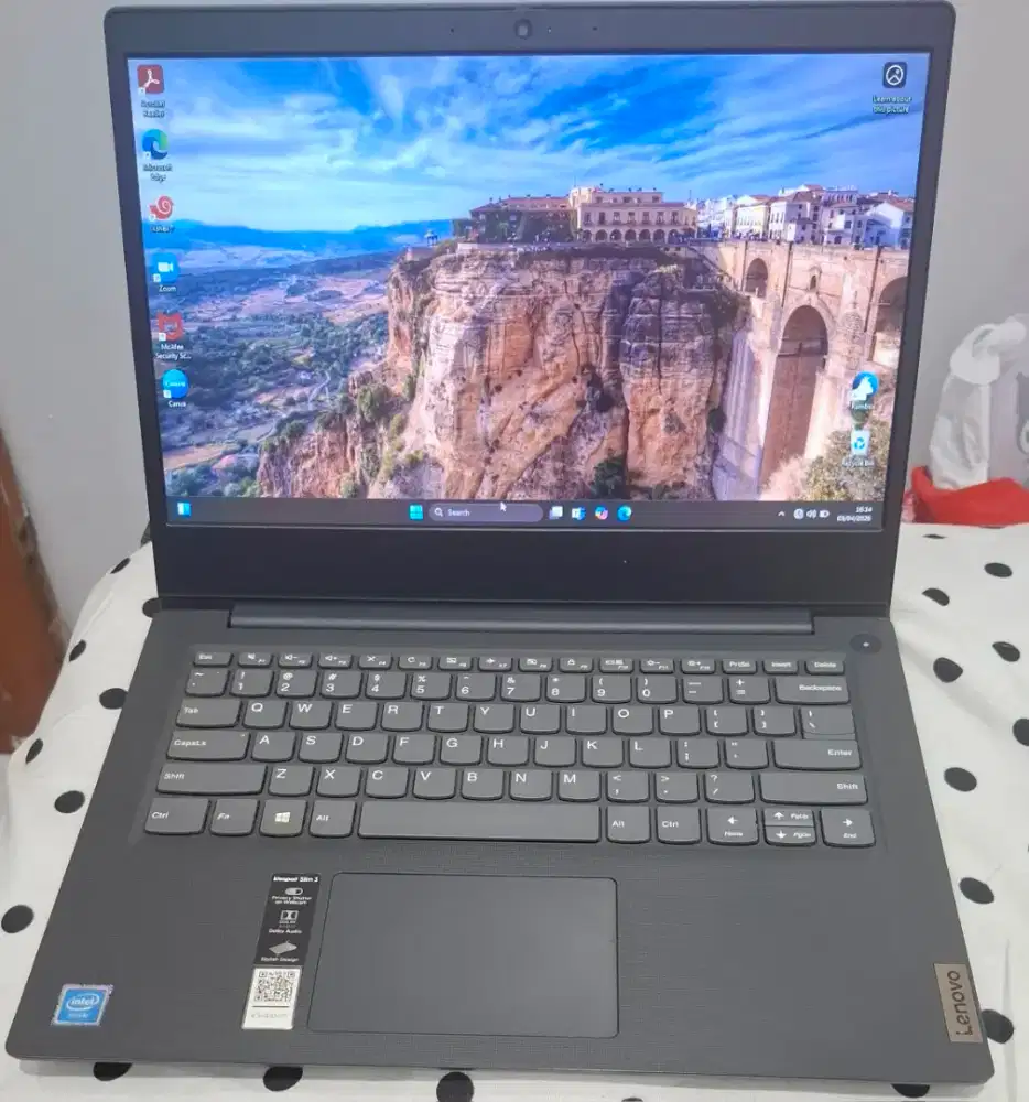 Lenovo Ideapad Slim 3