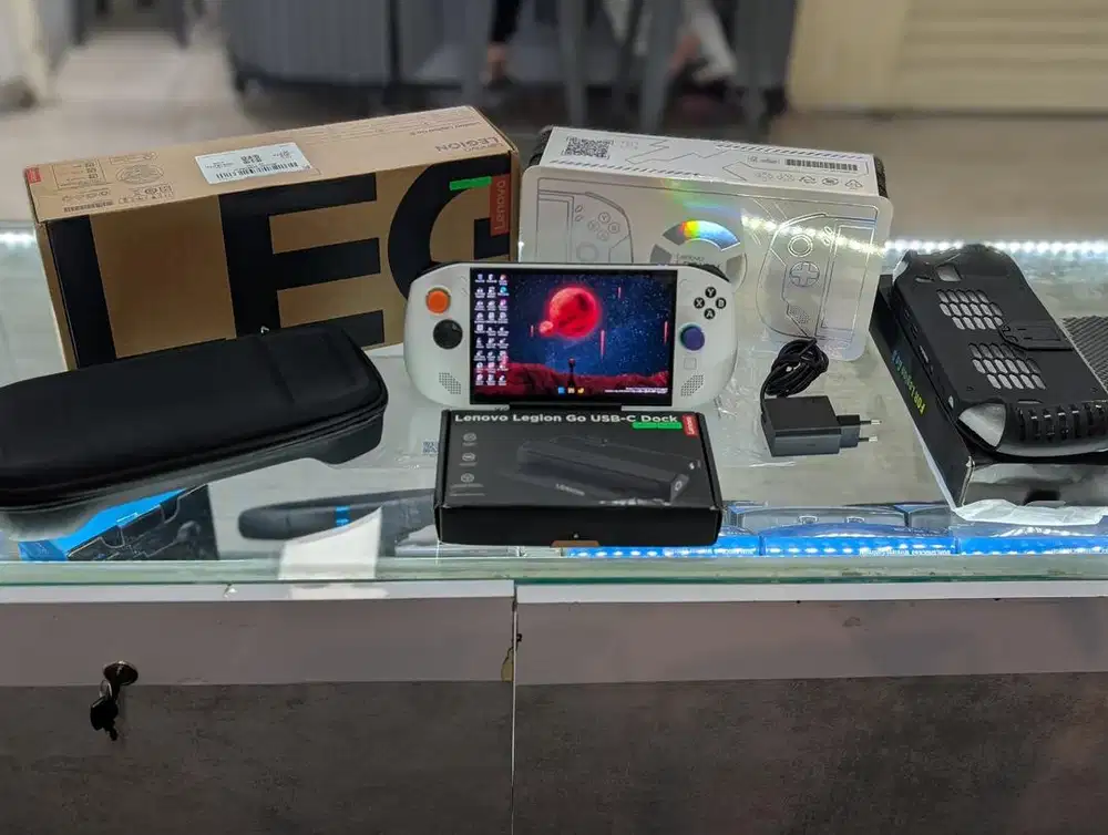 Lenovo Legion Go S Z1 EXTREME 2TB