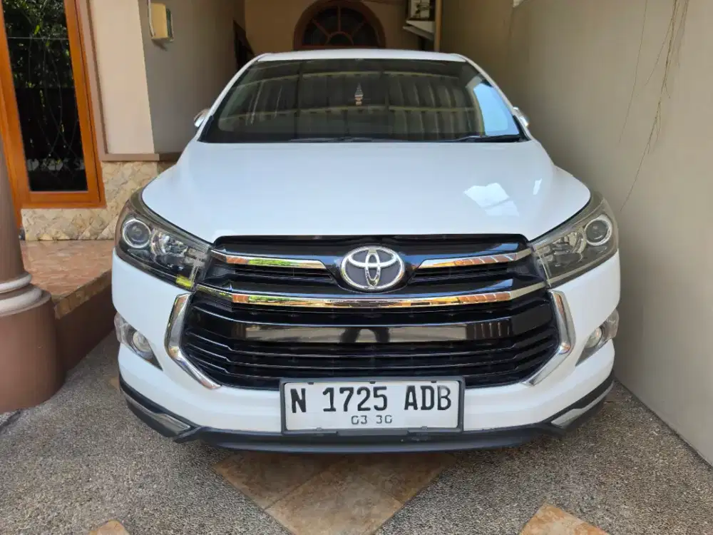 Innova 2.0 Ventuer AT matic N Kota Malang a.n sendiri