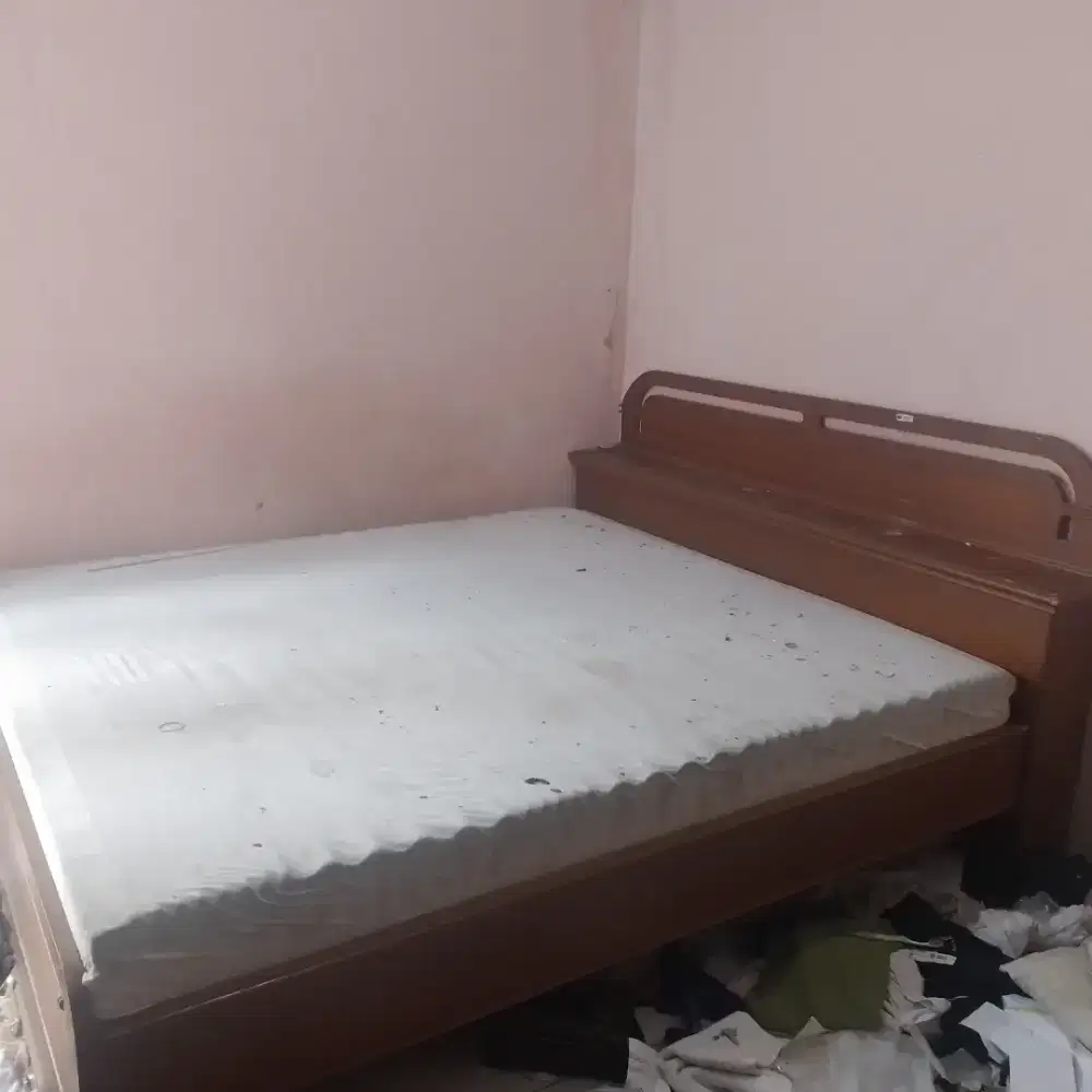 Dipan Kayu Jati 180x200