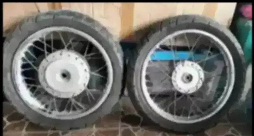 Velg dan ban copotan honda beat