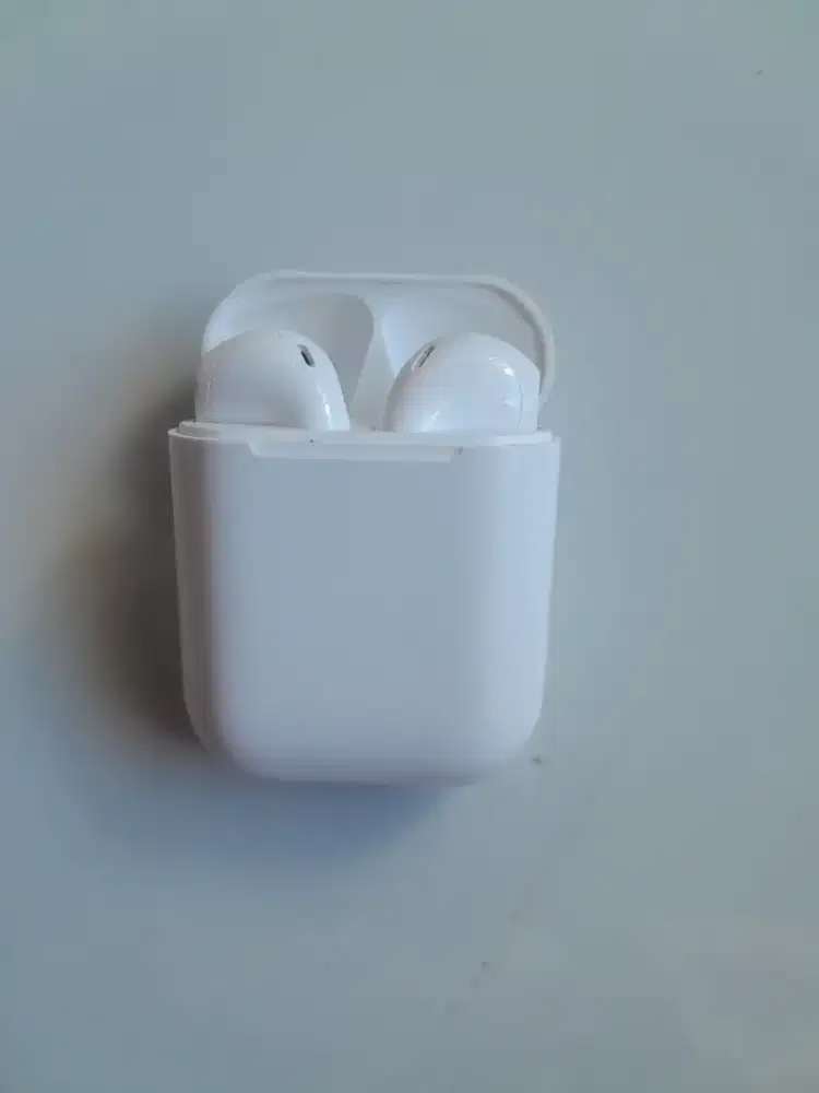 TWS Inpods12 + kabel