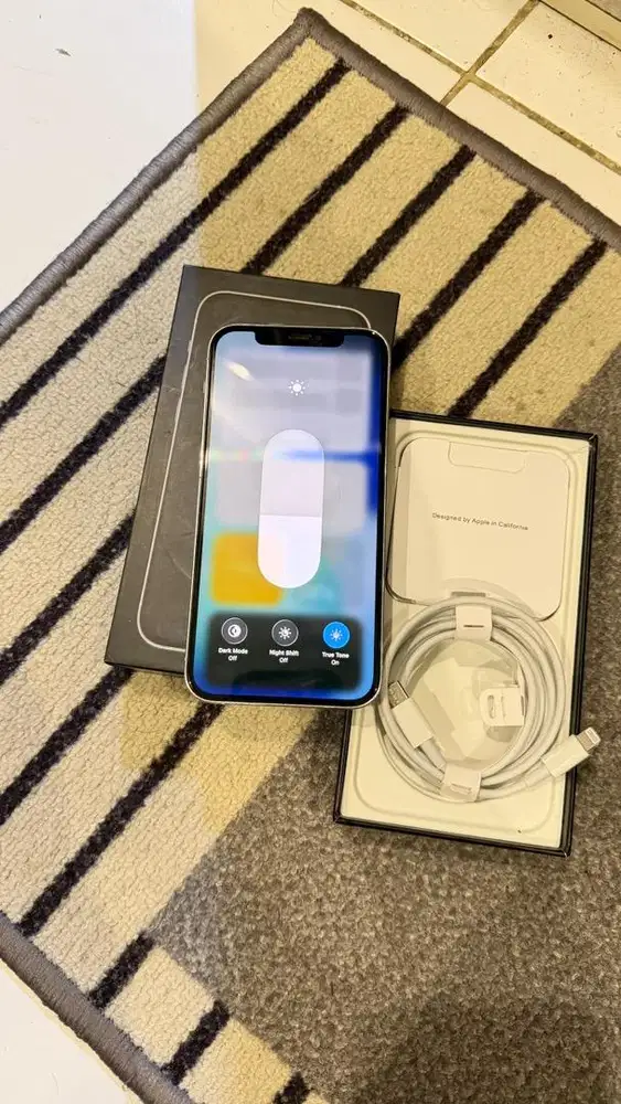 Iphone 12 Pro 256GB White Tetdaftar Lengkap