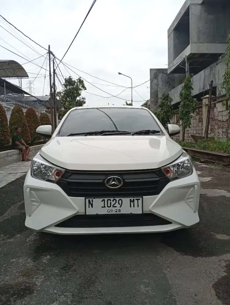 Daihatsu Ayla X 1000cc manual