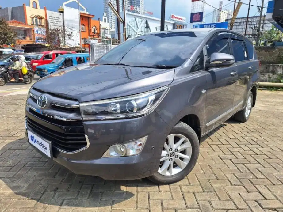 DP RENDAH Toyota Kijang Innova 2.0 V Bensin-AT 2017 SZK