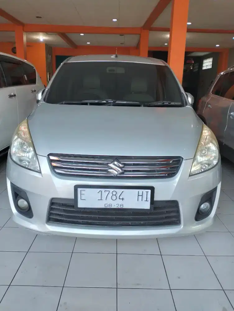 Suzuki Ertiga GX tahun 2014
