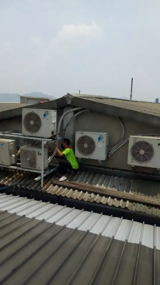 Jasa pasang AC baru atau bekas bergaransi jual beli AC bekas