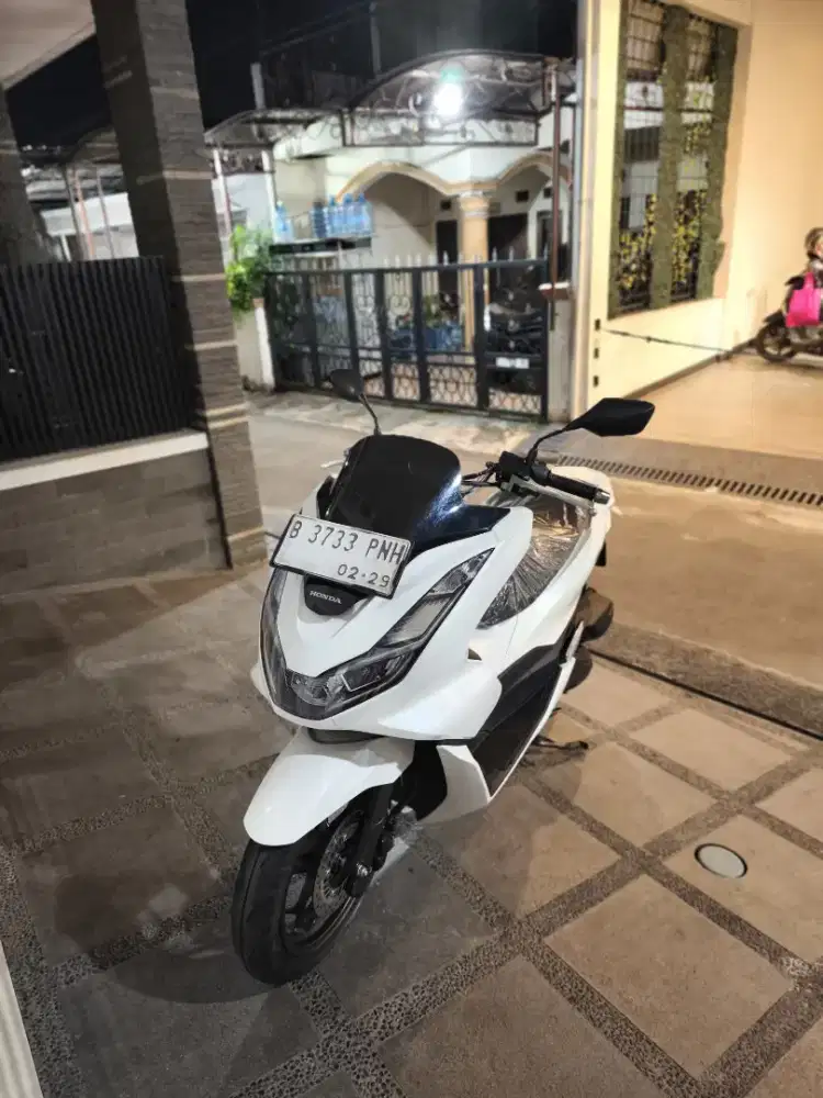 Bissmillah dijual motor Honda PCX 2024 istimewa
