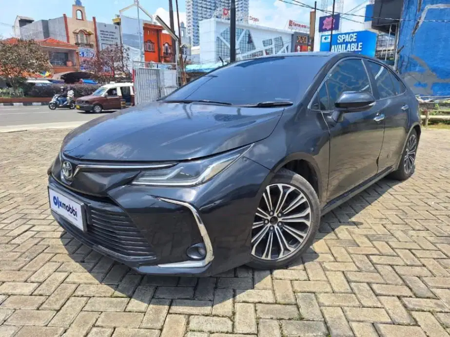 DP RENDAH Toyota Corolla Altis 1.8 V Bensin-AT 2022 FAC