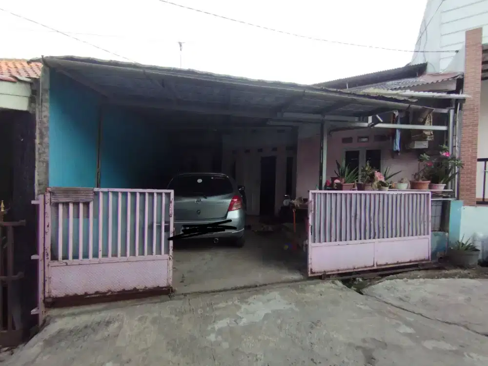 DI JUAL CEPAT RUMAH 2 LANTAI DEKAT TOL LIMO
