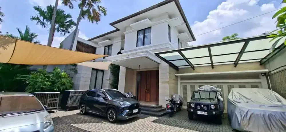 Dijual rumah mewah dan  besar di cipete jaksel