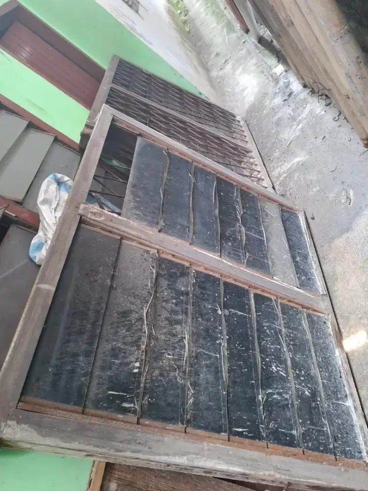 Kusen jendela + jerjak + kaca