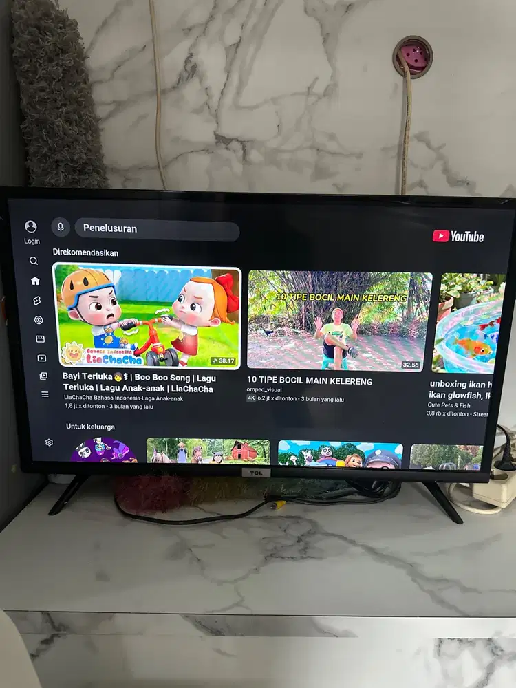 DIJUAL TCL 32a3 DOLBY AUDIO MINUS DUS AJA