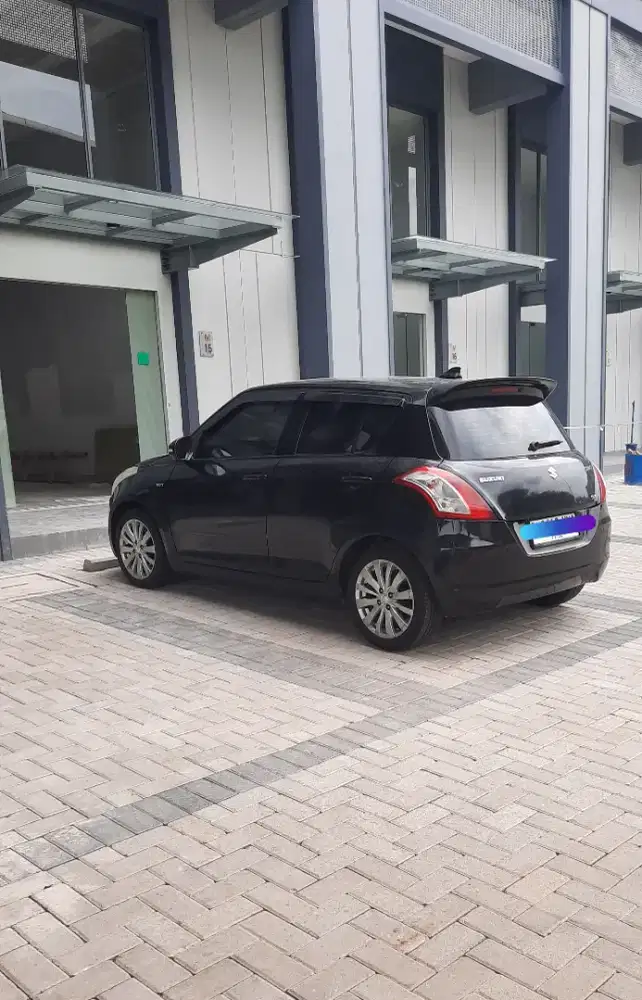 Suzuki swift GX 2013 hitam matic gading serpong