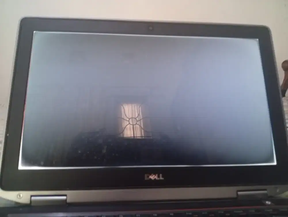 Dell latitude core i5 ram 8gb hardisk 250 gb