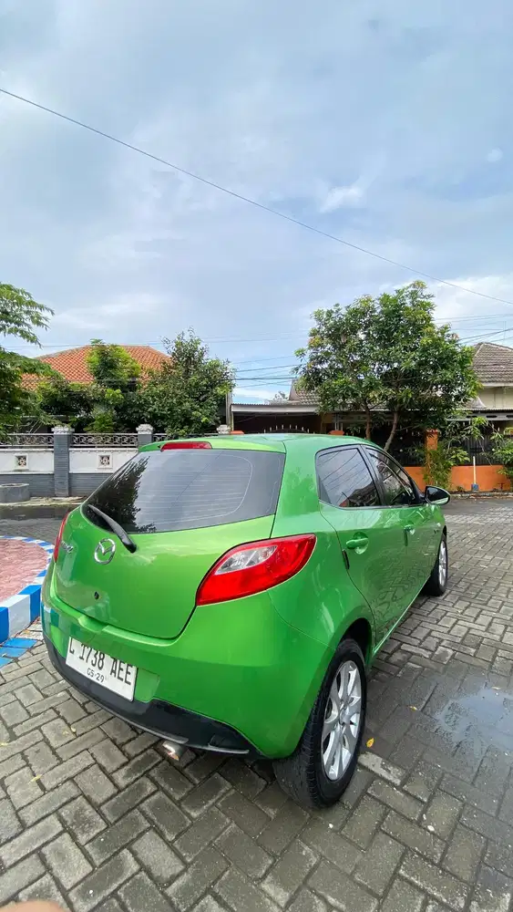 Mazda 2 2011 Bensin