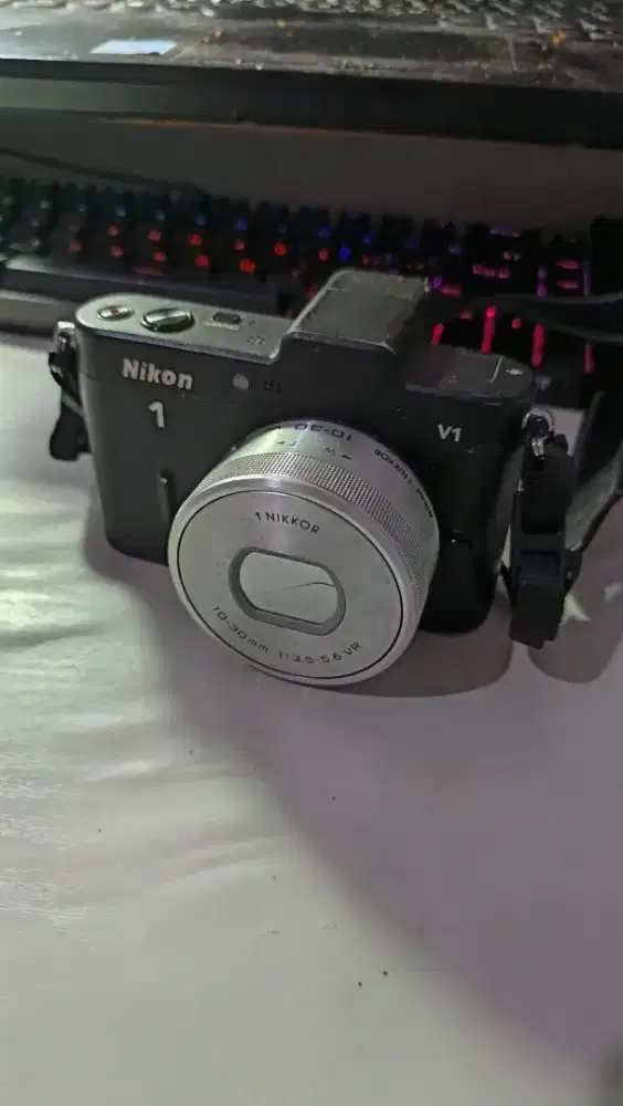 Nikon 1 V1 Mirrorless BU