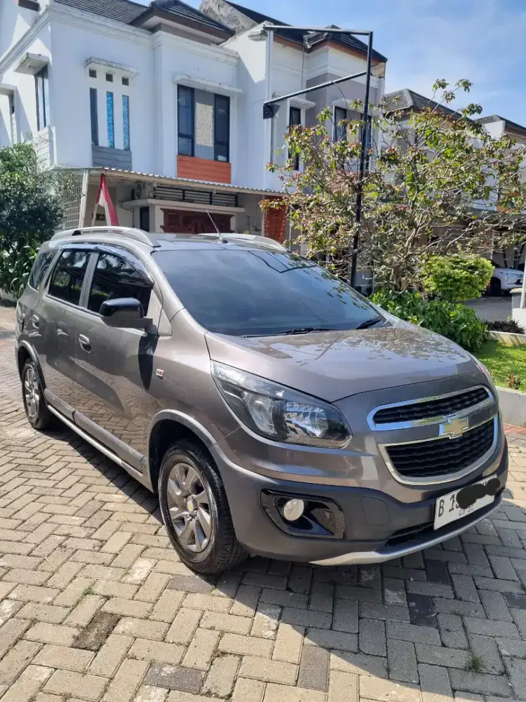 Chevrolet Spin 1.5 Activ tipe tertinggi, 6 A/T pajak hidup